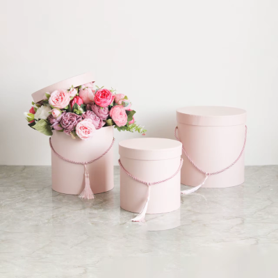 SET DE 3 CAJAS CILINDRICAS PARA FLORES