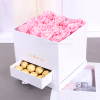 CAJA CUADRADA PARA FLORES Y CHOCOLATES