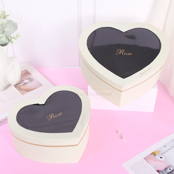 CAJAS PARA FLORES CORAZÓN