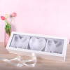 CAJA DE CARTÓN RÍGIDO LETRAS MOM