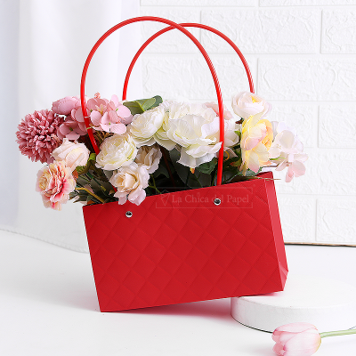 BOLSAS RECTANGULAR CON RELIEVES PARA FLORES - Rojo