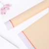 papel-kraft-moldeado-con-textura-y-lineas-para-flores