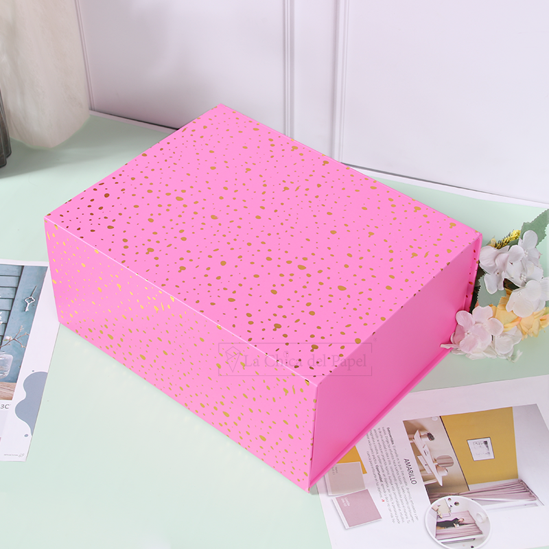 CAJA IMANTADA PARA REGALOS