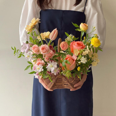 Canasta floral coreana